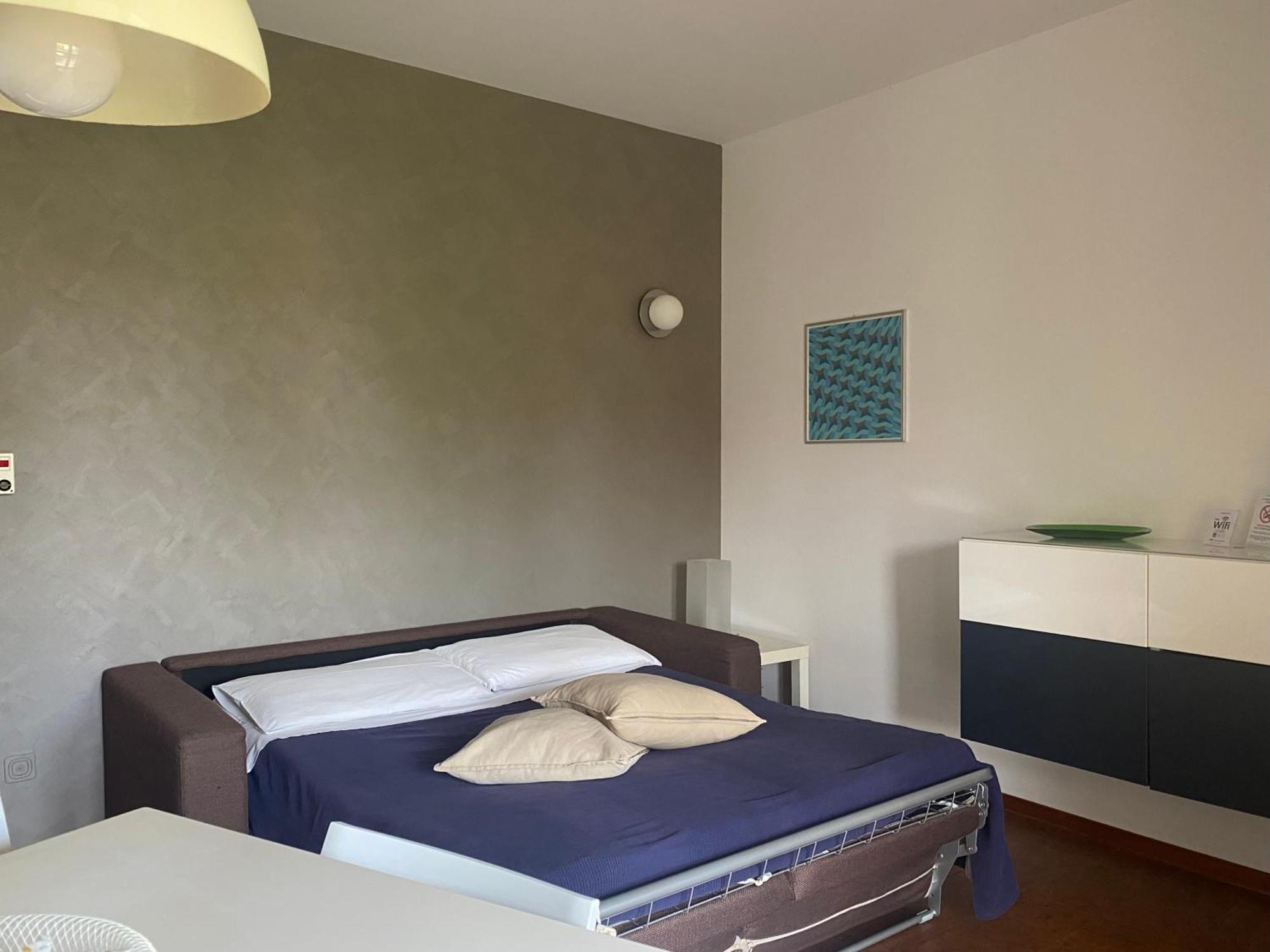 Jolly Apartments Сирмионе Номер фото