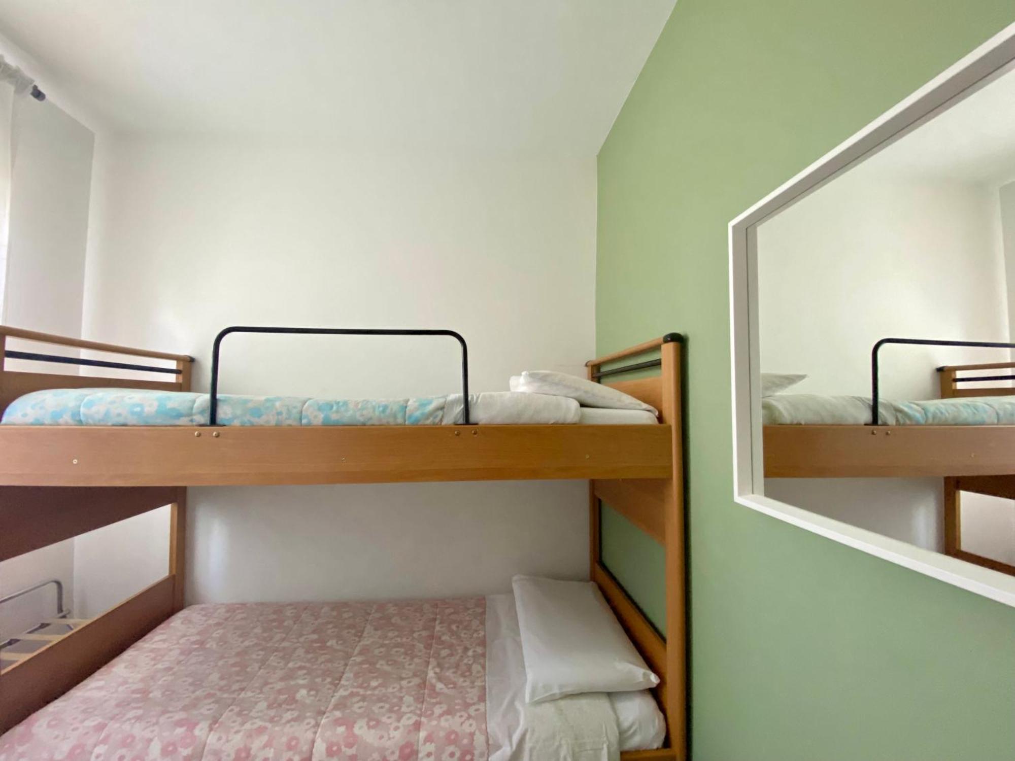 Jolly Apartments Сирмионе Экстерьер фото